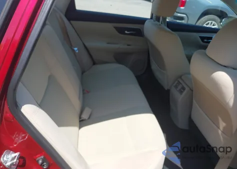 2015 Nissan Altima 2.5 Sv из США, поврежденный, VIN 1N4AL3AP1FC212461